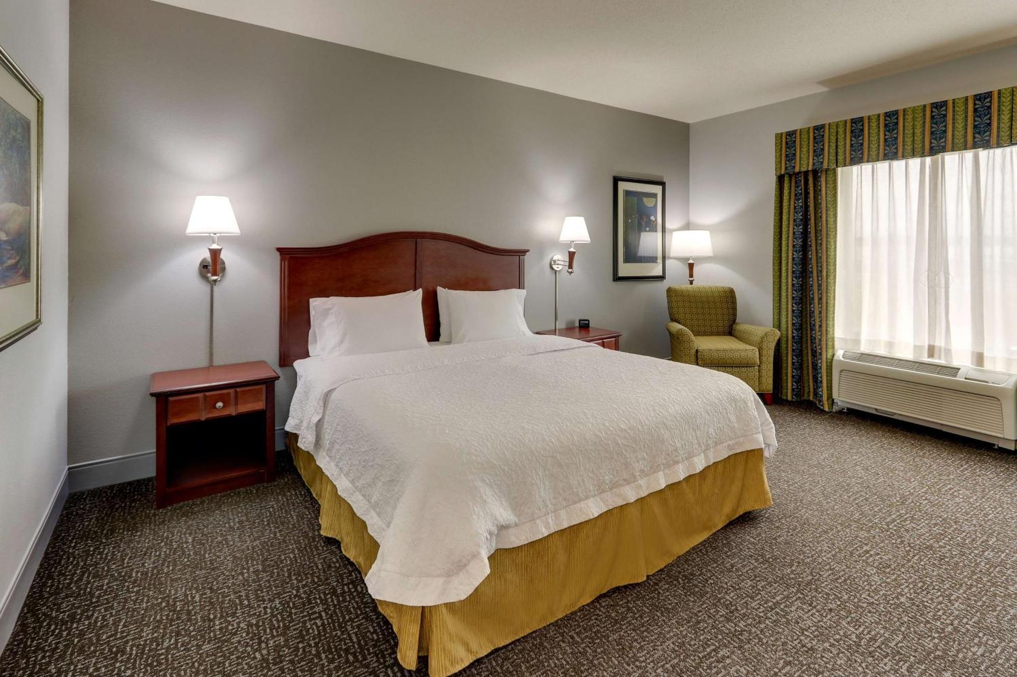 Hampton & Indianapolis-airport Hotel Indianapolis